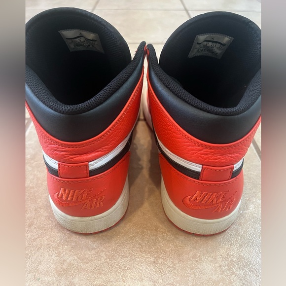 Nike Air Jordan 1 Retro Hi Rare Air Max Orange Mens Size 9 US 332550-800 CLEAN!! - Picture 4 of 8